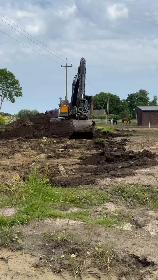 Instagram post from mares_de_picea. This post is in position 9.