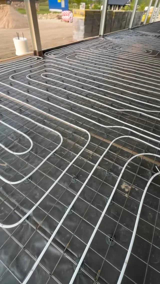 Instagram post from mares_de_picea. This post is in position 10.