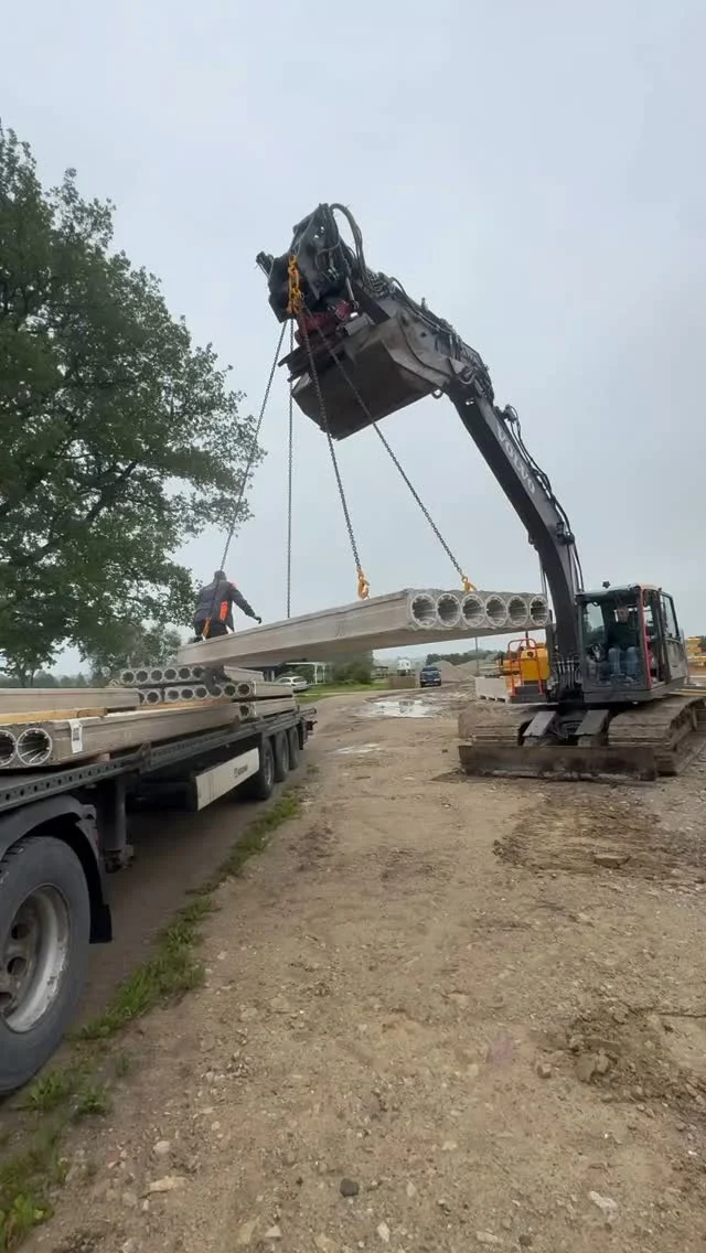 Instagram post from mares_de_picea. This post is in position 7.